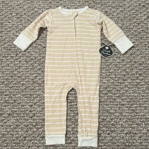 Sweet Bamboo Zipper Romper - 0-3M - NWT
